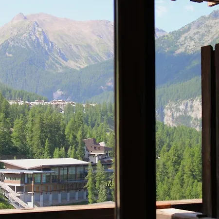 Hotel L'Escale Blanche 3*