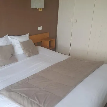 Hotel L'Escale Blanche Hotel 3*